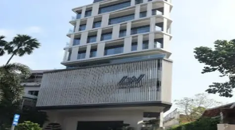 LYN BUILDING